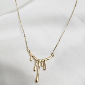 Liquis Golden Necklace