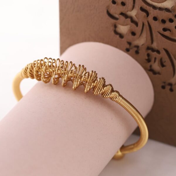 Regalia Leone Golden Charm Kada 2