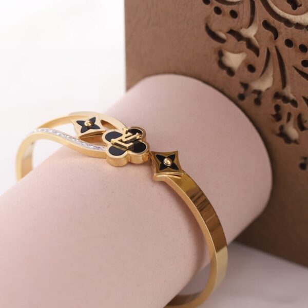 RomaLure Golden Charm Bracelet Kada 4