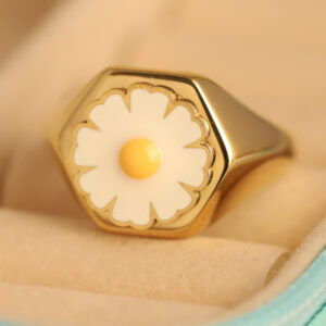 Golden Daisy Bloom Ring