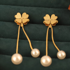 Lucky Charm Pearl Drops