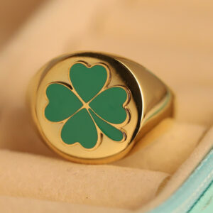 Lucky Clover Charm Ring