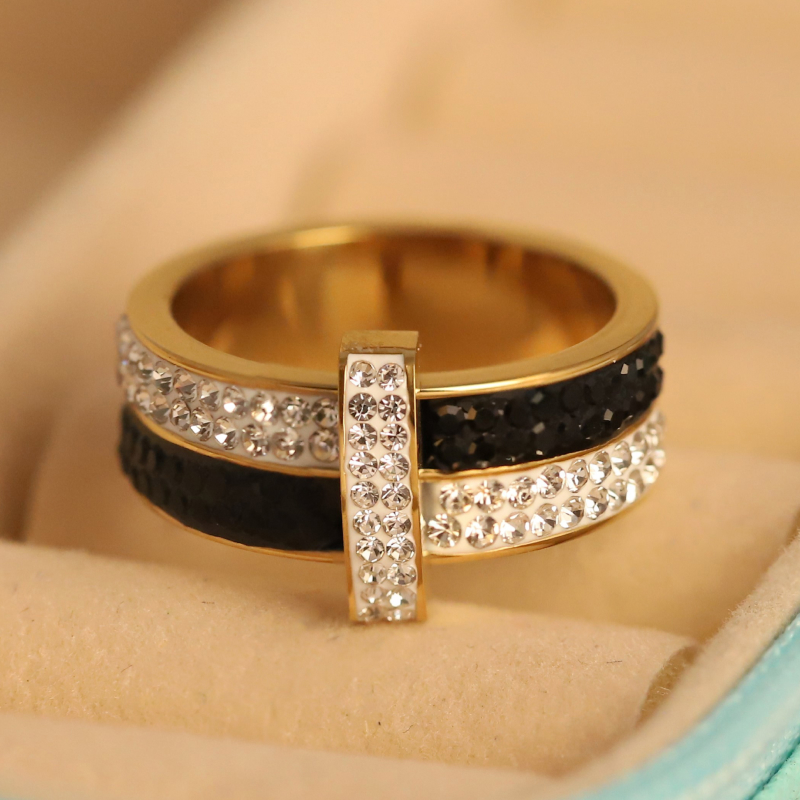 Midnight Luxe Crystal Ring