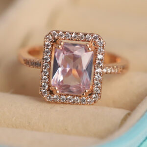 Rosy Luxe Diamond Halo Ring