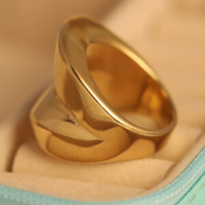 Sculpted Golden Flow Ring
