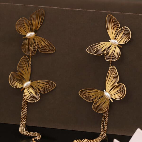 Butterfly Garden Pearl Drop Earrings