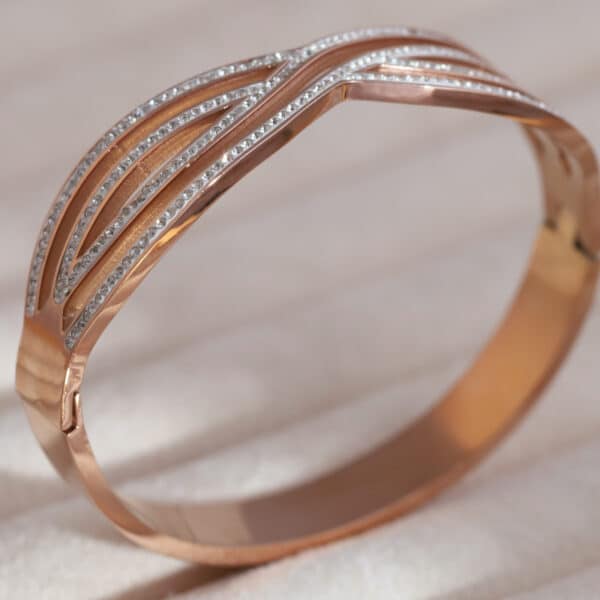 Elegant Rose Gold Crystal Wave Bracelet - Image 3