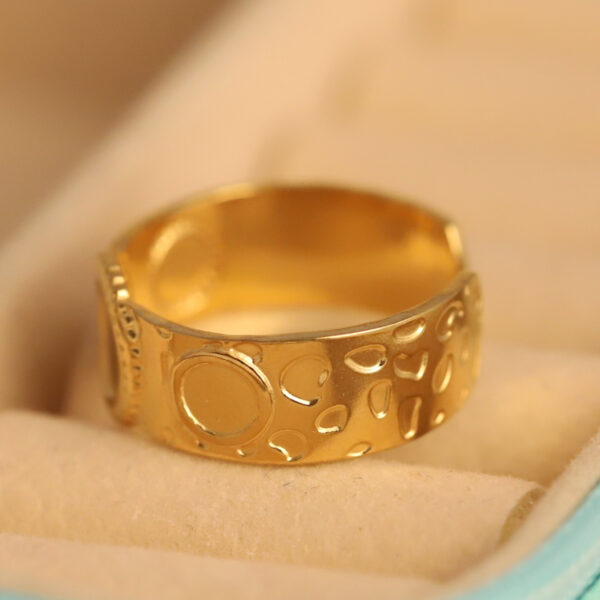 Elysian Orb Gold Ring - Image 3