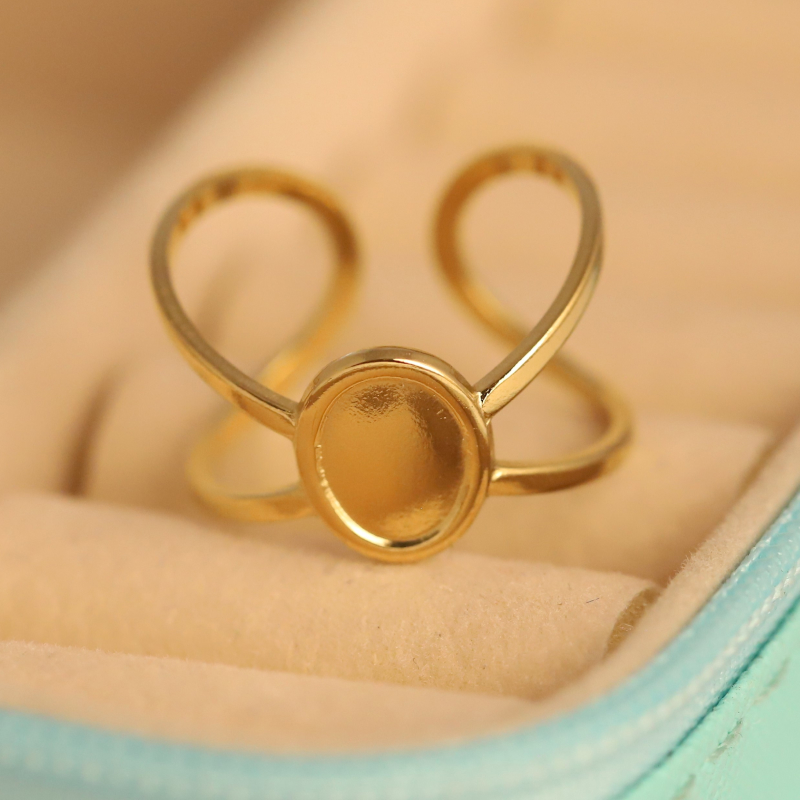 Eternal Circle Gold Ring