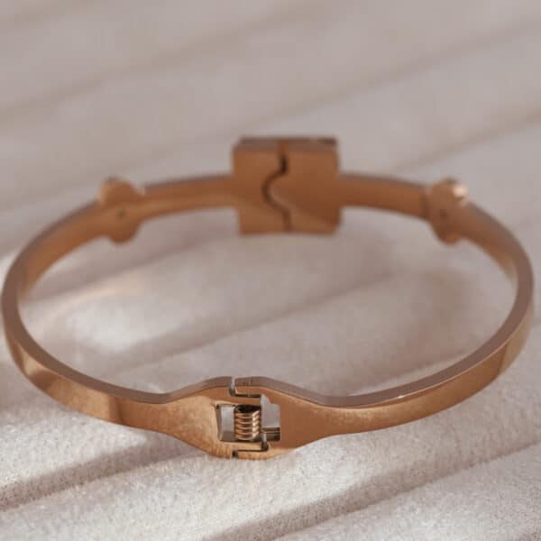 Floral Elegance Rose Gold Kada - Image 3