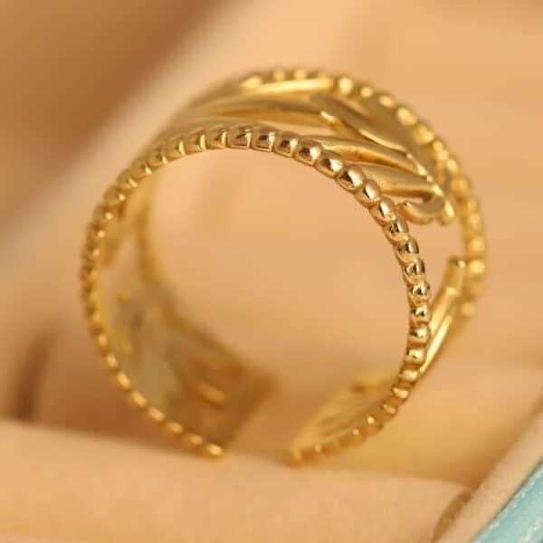 Golden Leaf Lace Ring - Image 2