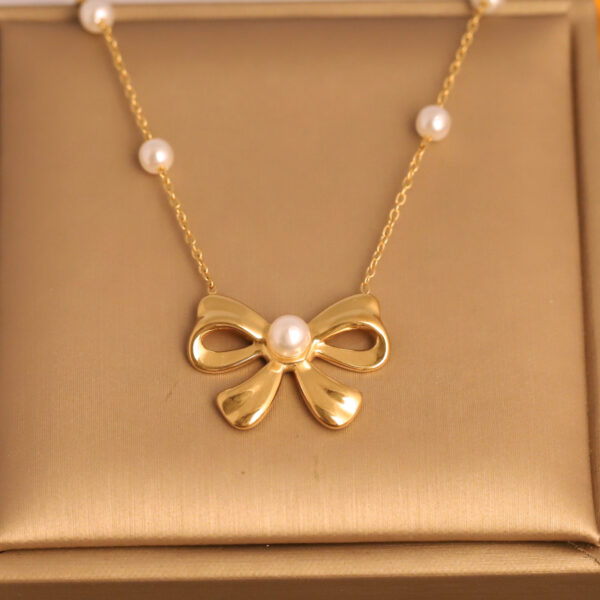 Pearl Bow Charm Necklace