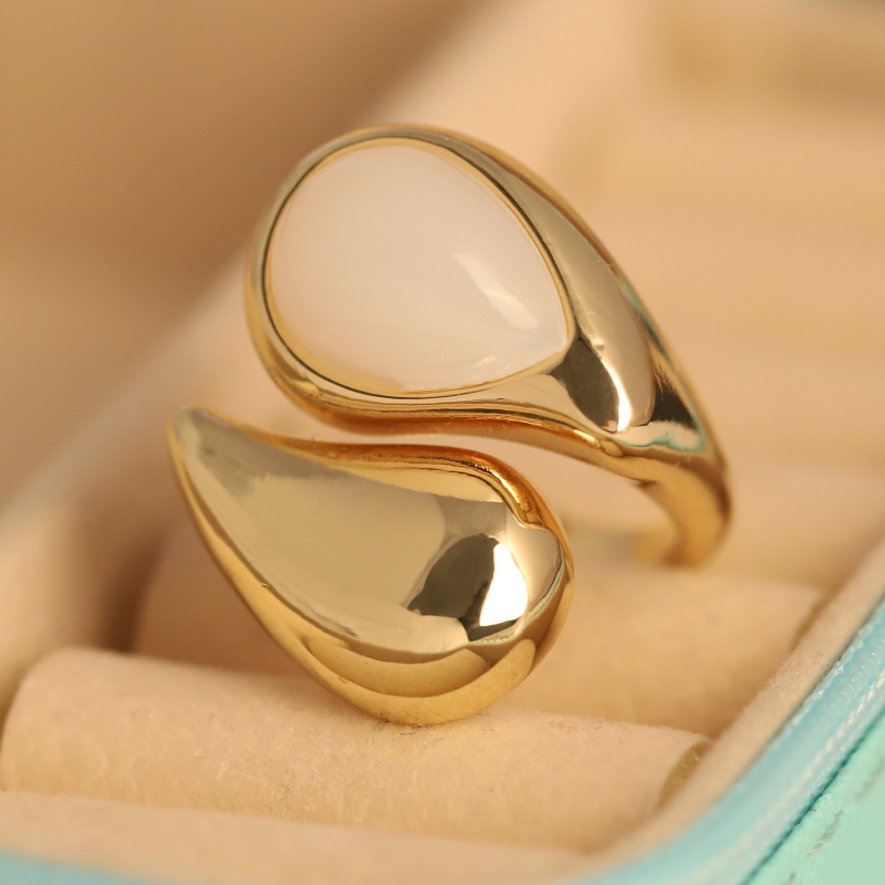Serene Elegance Teardrop Ring
