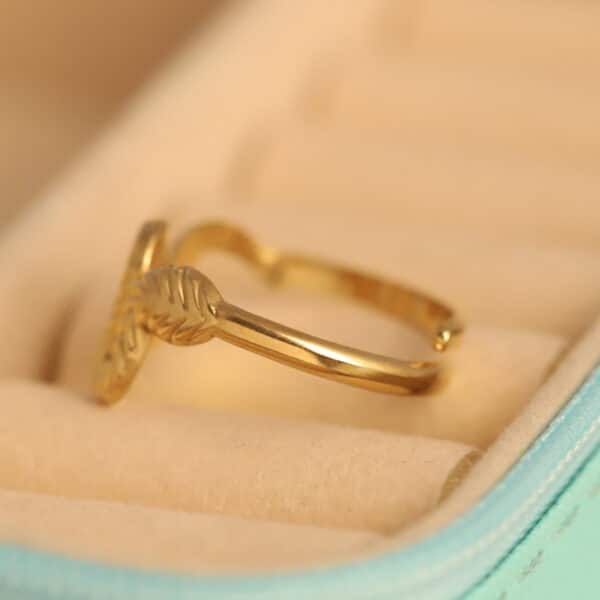 Serpent's Curve Gold Ring - Image 2