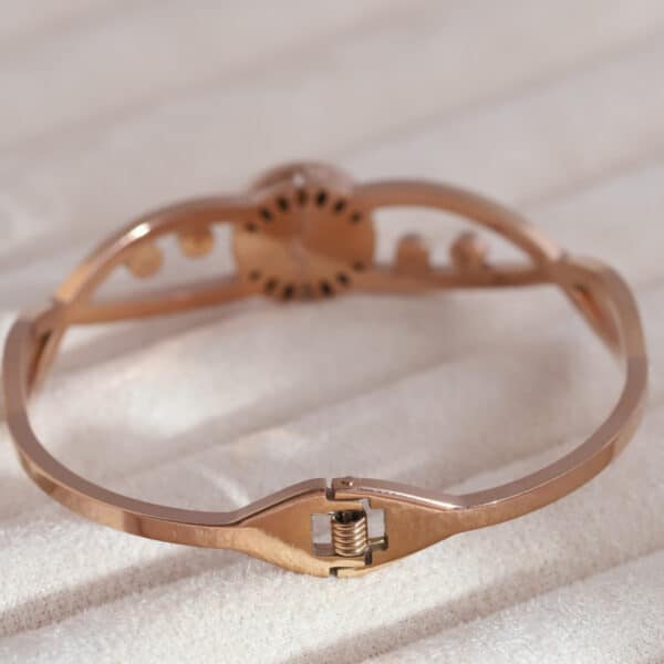 Vibrant Eye Rose Gold Charm Kada - Image 3